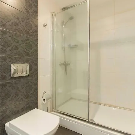 Cts Elysium Taksim Apartment