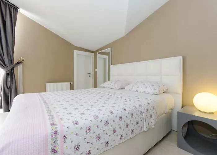 Cts Elysium Taksim Apartment Istanbul